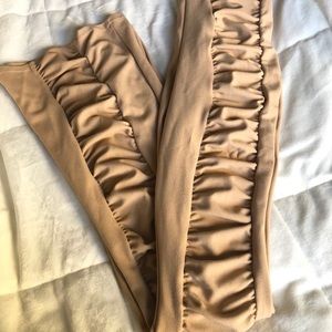 Long Ruffled pants